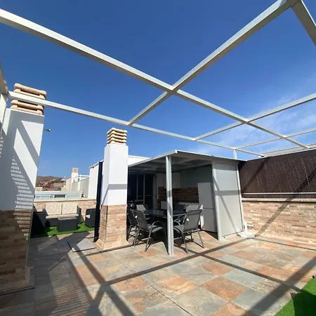 Atico Playa Sardina Apartament *